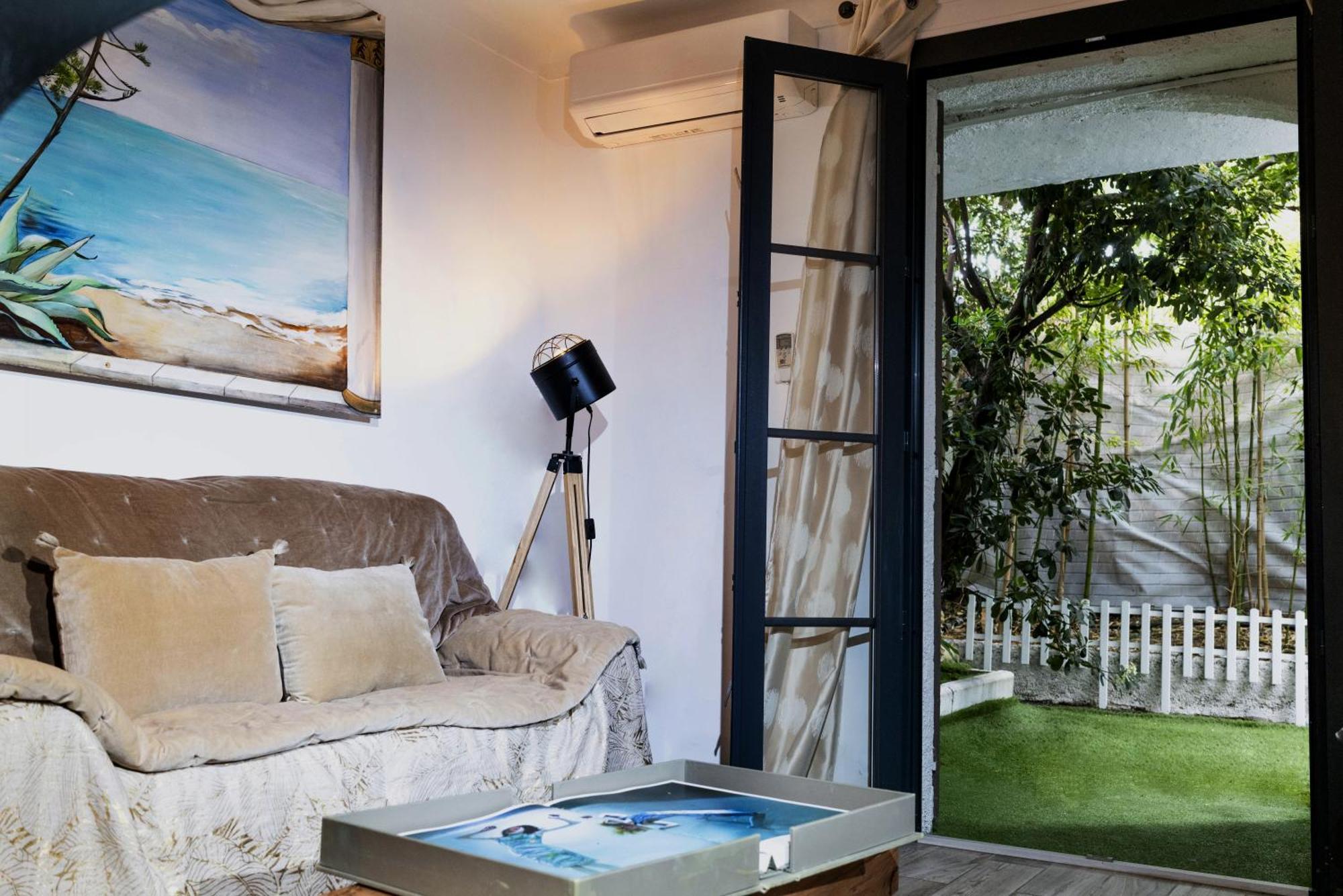Les Canoubiers Luxe Et Serenite Au Coeur De Saint-Tropez Suites Spacieuses Avec Jardin Enchanteur Værelse billede